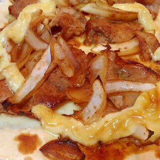 豚の生姜焼きピザ